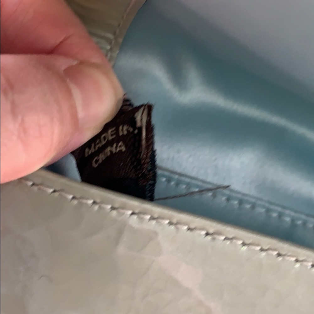 Coach | green patent leather small Crossbody bag - Picture 6 of 15